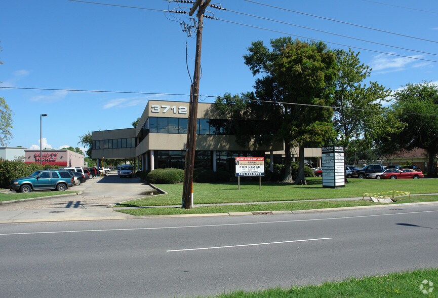 More Photos Of 3712 MacArthur Blvd, New Orleans Medical For Lease