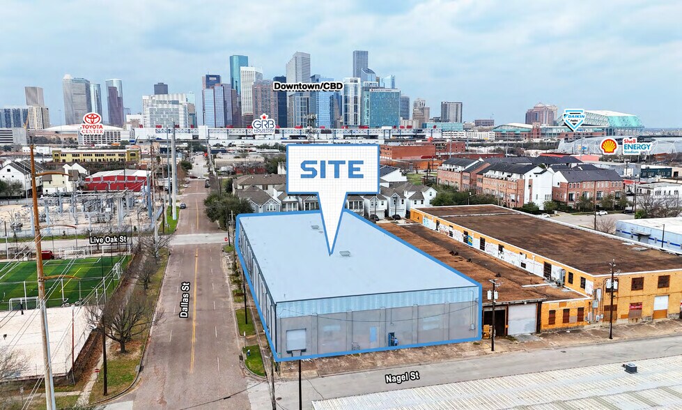 More Photos Of 1115 Live Oak St, Houston Warehouse For Sale