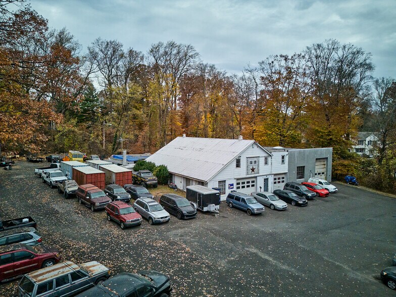 More Photos Of 522 Bustleton Pike, Churchville Auto Repair For Sale