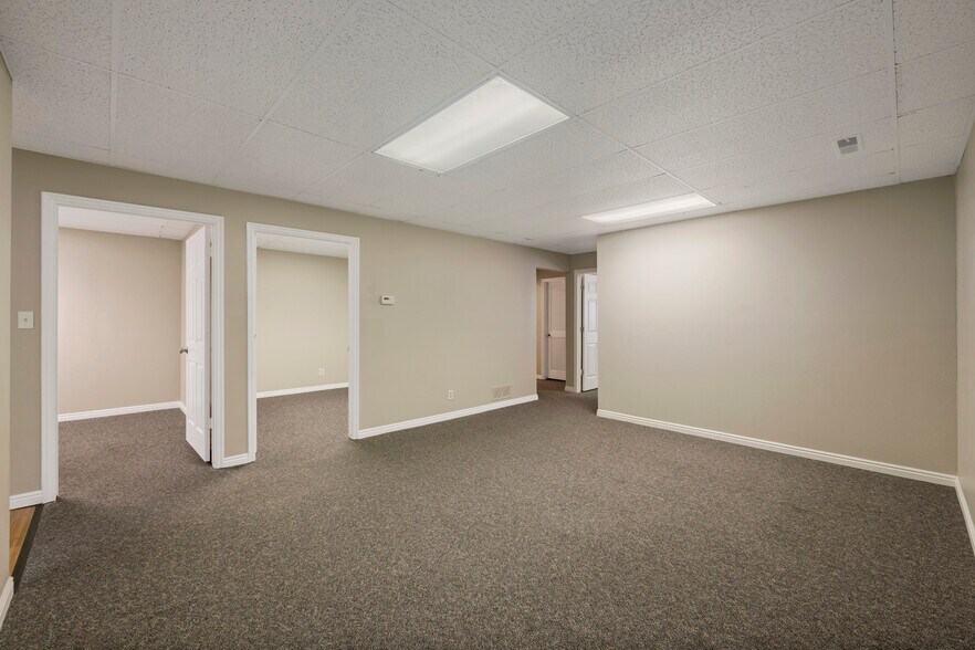 More Photos Of 405 S 100 E, Pleasant Grove Office For Lease