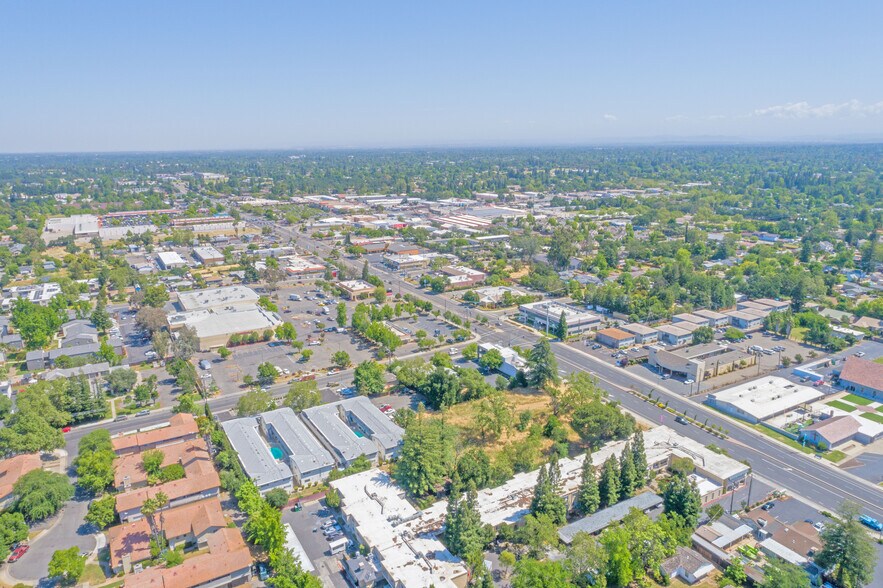 More Photos Of 7141 Fair Oaks Blvd, Carmichael Medical For Sale