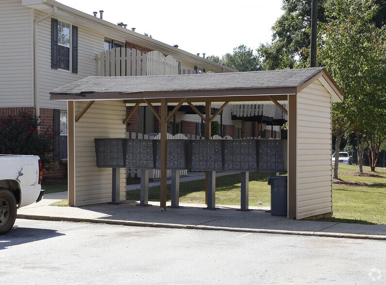 More Photos Of 4341 Cascade Rd SW, Atlanta Apartments For Sale