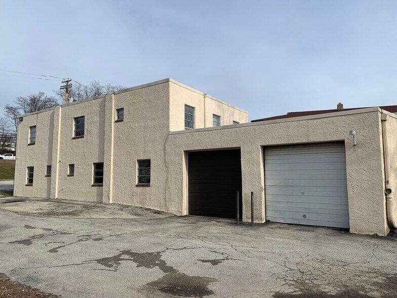 More Photos Of , Broomall Flex For Sale