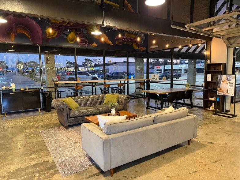 More Photos Of 295 Sawdust Rd, The Woodlands Department Store For Sale