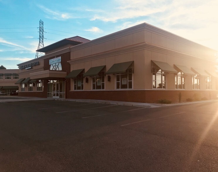 More Photos Of 1100 Fort Pierpont Dr, Morgantown General Retail For Lease