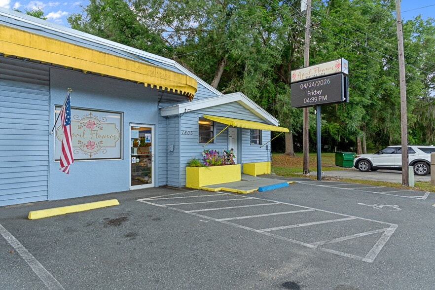 More Photos Of 7805 S Florida Ave, Floral City Freestanding For Sale