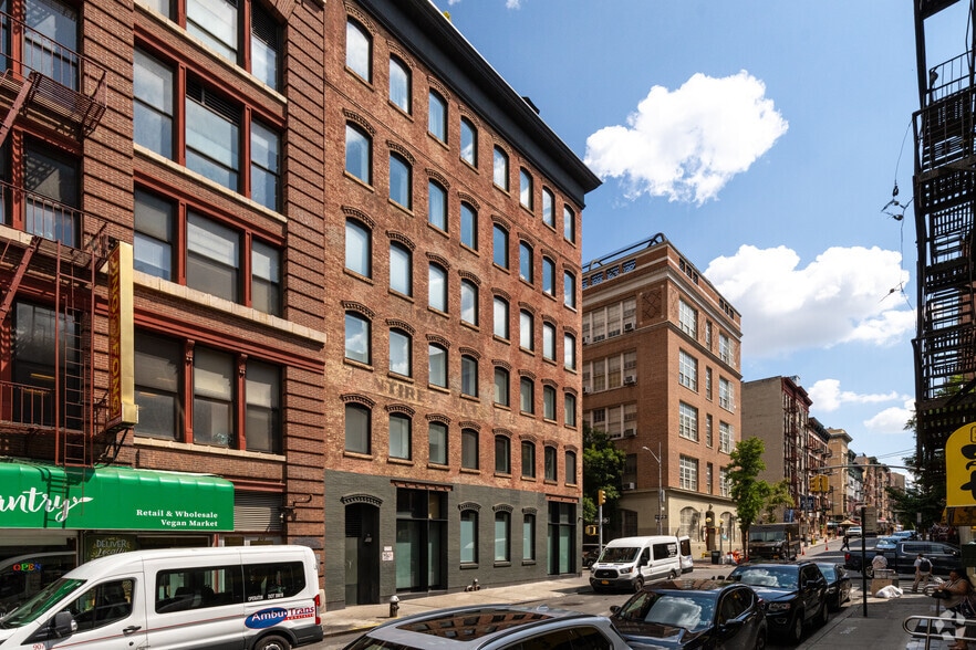 More Photos Of 134-136 Baxter St, New York Apartments For Sale