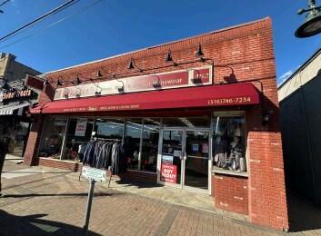 Primary Photo Of 152 Jericho Tpke, Mineola Storefront For Sale
