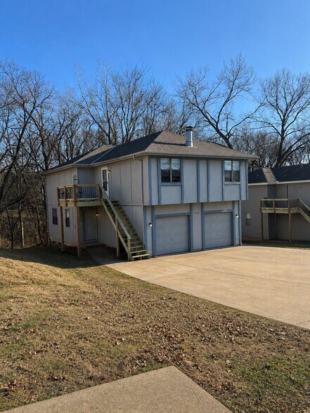 More Photos Of 8213 N Everton Ave, Kansas City Multifamily For Sale