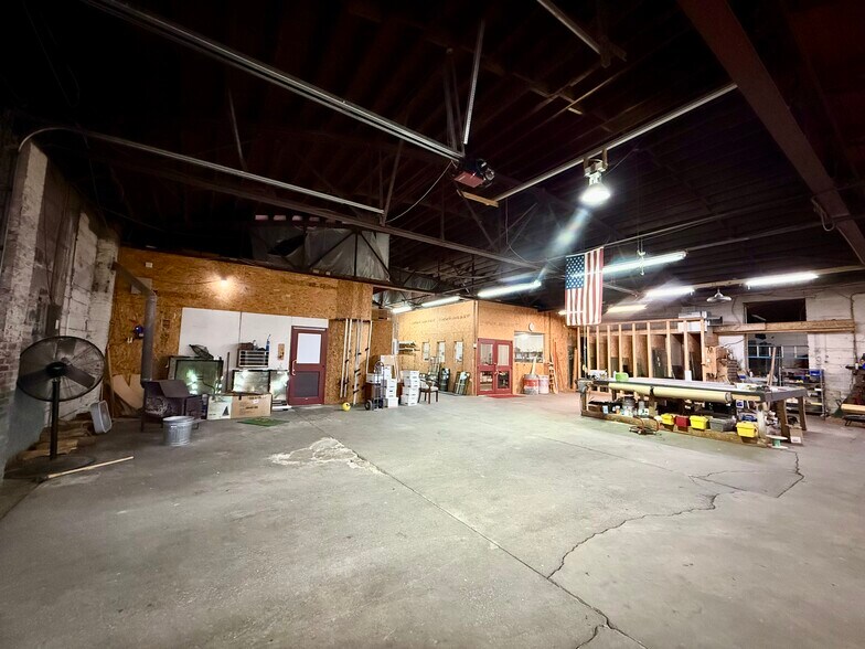 More Photos Of 403 Washington St, Williamston Office For Sale