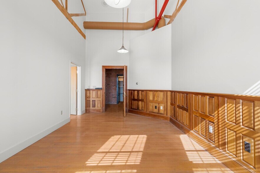 More Photos Of 495 Blake St, New Haven Office For Lease