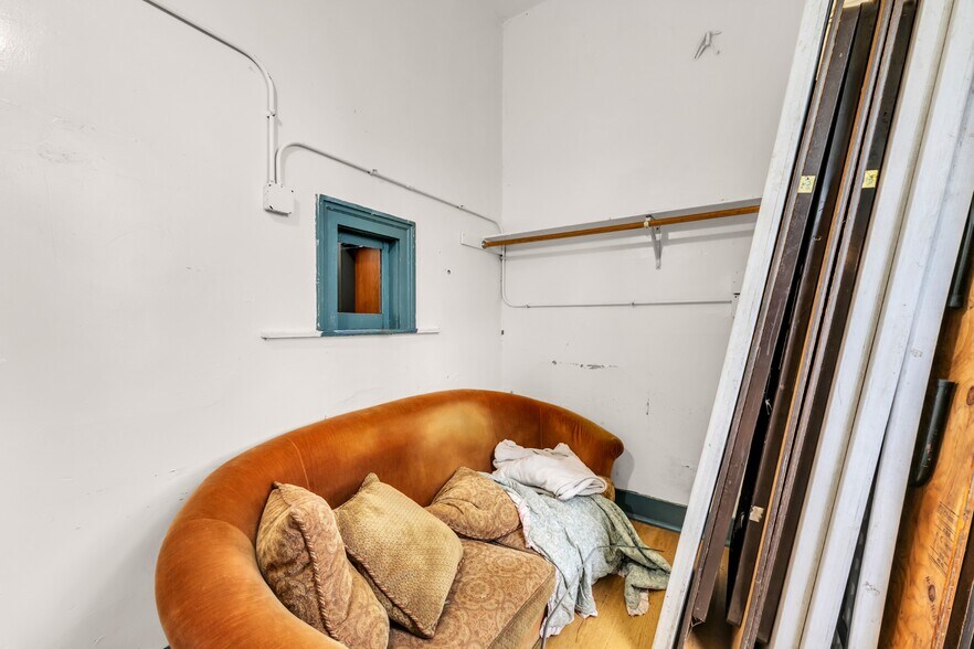 More Photos Of 6101 Lyons St, Burlington Lodge Meeting Hall For Sale