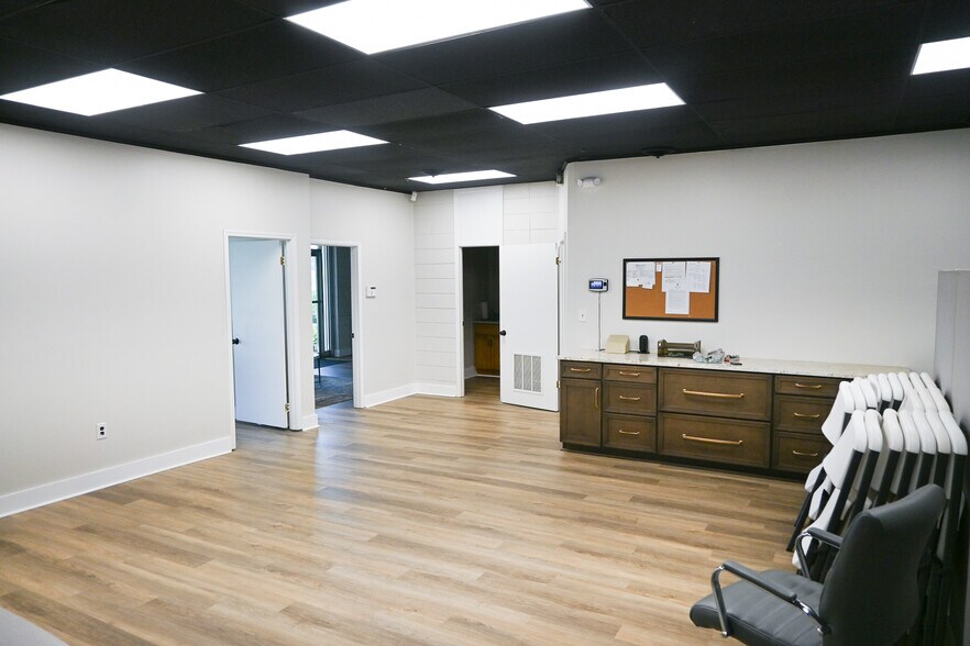 More Photos Of 7220 Governors West NW, Huntsville Industrial For Sale
