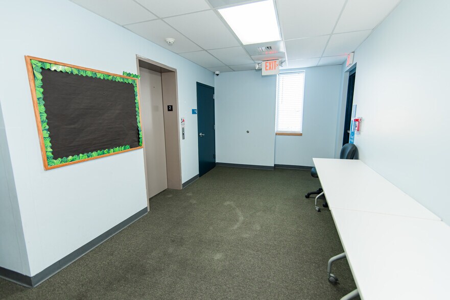 More Photos Of 1616 Orthodox St, Philadelphia Schools For Sale