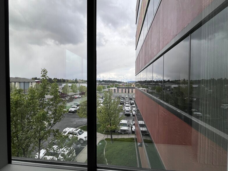 More Photos Of 16114 E Indiana Ave, Spokane Valley Medical For Lease