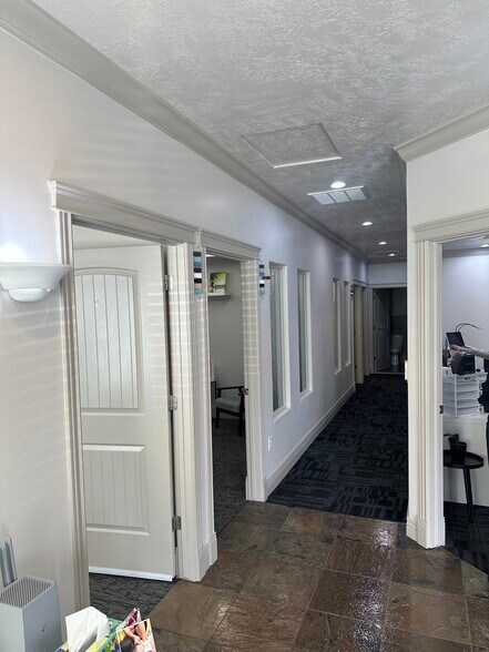 More Photos Of 11576 S State St, Draper Medical For Lease