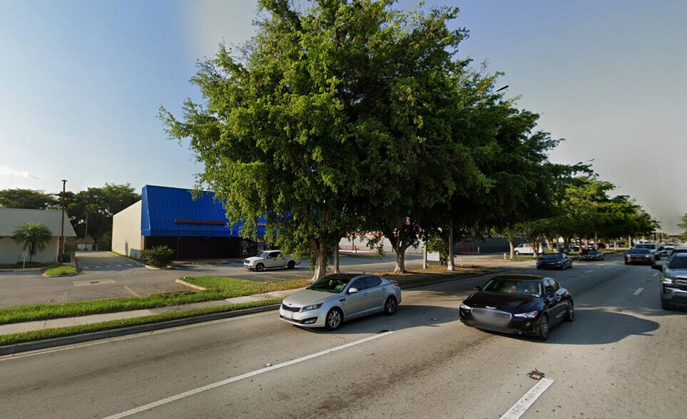 More Photos Of 19485-19489 S Dixie Hwy, Cutler Bay Freestanding For Lease