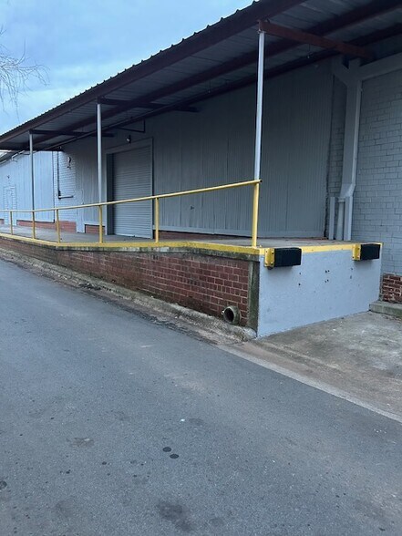 More Photos Of 1007 Lexington Ave, Salisbury Manufacturing For Sale