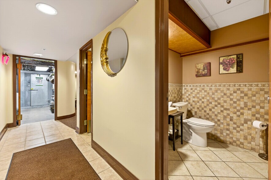 More Photos Of 122 Cayuga St, Fulton Restaurant For Sale