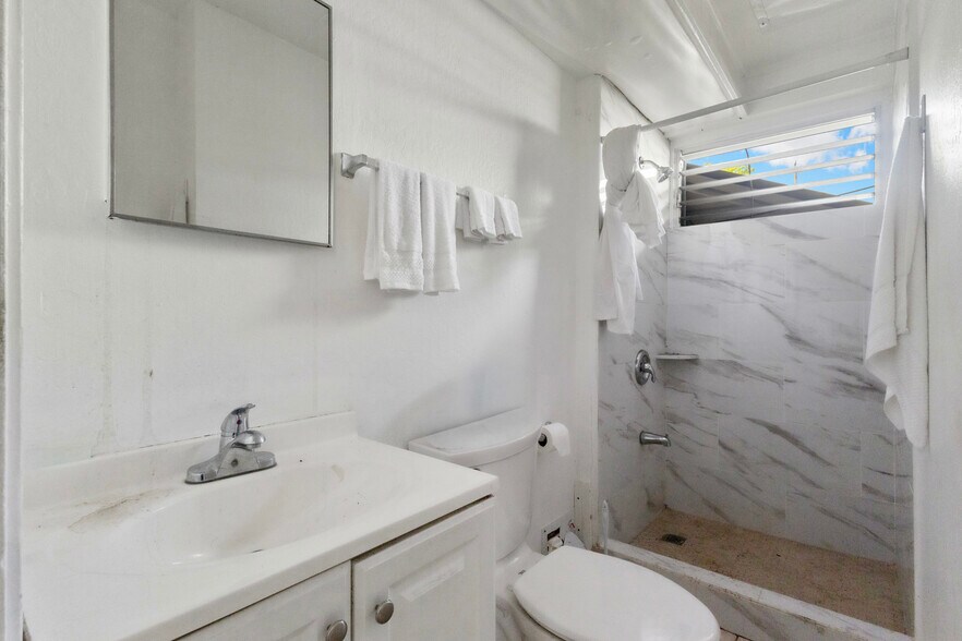 More Photos Of 219 Kalihi St, Honolulu Apartments For Sale