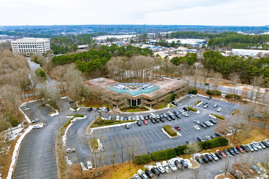 More Photos Of 3128 Highwoods Blvd, Raleigh Office For Lease