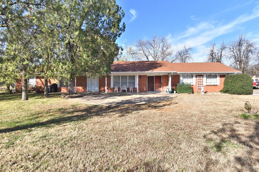 More Photos Of 9300 S Union Ave, Tulsa Storefront Retail Office For Sale