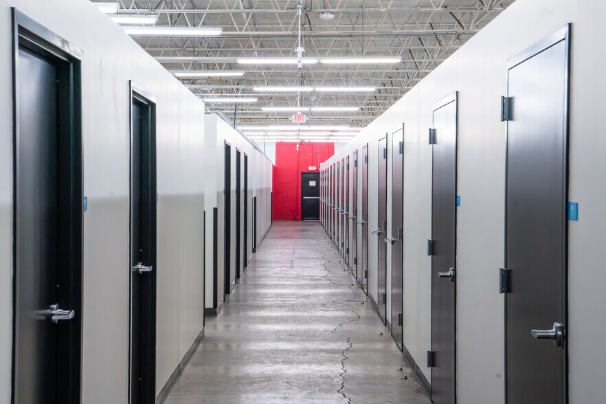 More Photos Of 1230 Macklind Ave, Saint Louis Coworking Space