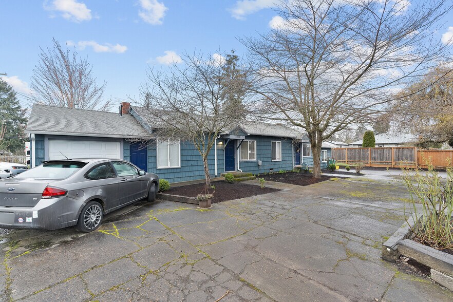 More Photos Of 7612-7706 SE 65th Ave, Portland Multifamily For Sale