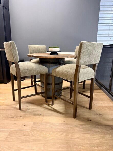 More Photos Of 7800 E Greenway RD. Unit A105, Scottsdale Warehouse For Sale