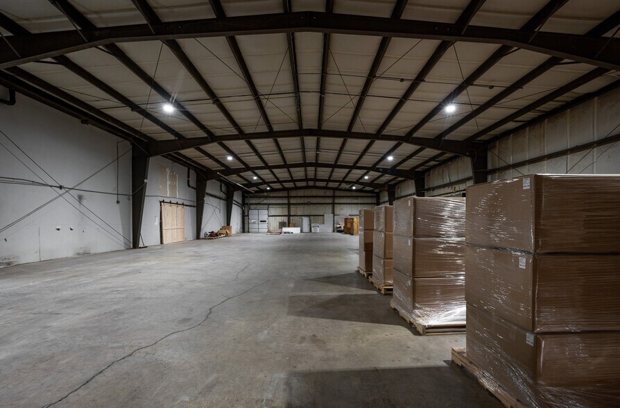 More Photos Of 1941 Haw River Hopedale Rd, Burlington Warehouse For Sale