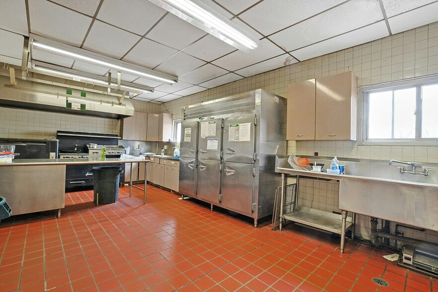 More Photos Of 311 Central Park Ave, Yonkers Specialty For Sale