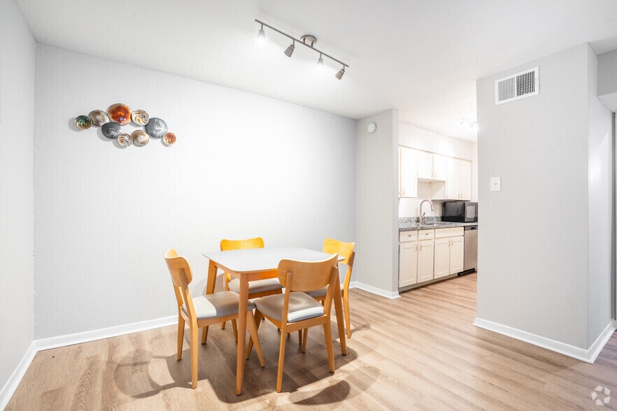 More Photos Of 3802 Nasa Rd, Seabrook Apartments For Sale