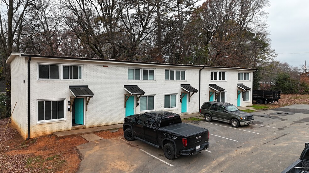 Primary Photo Of 2336-2404 Julia Ave, Charlotte Manufactured Housing Mobile Home Park For Sale