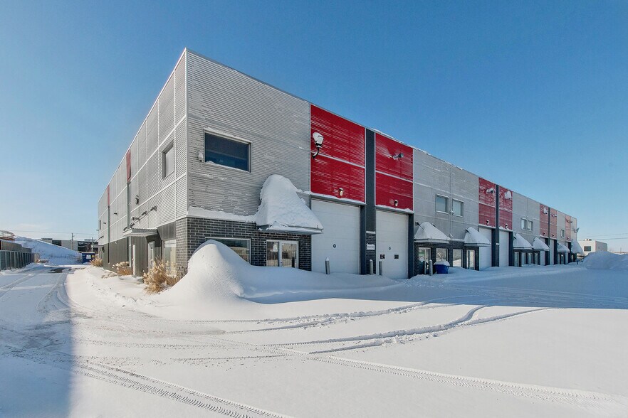 More Photos Of 14410 Rue Rolland-Desjardins, Mirabel Warehouse For Sale