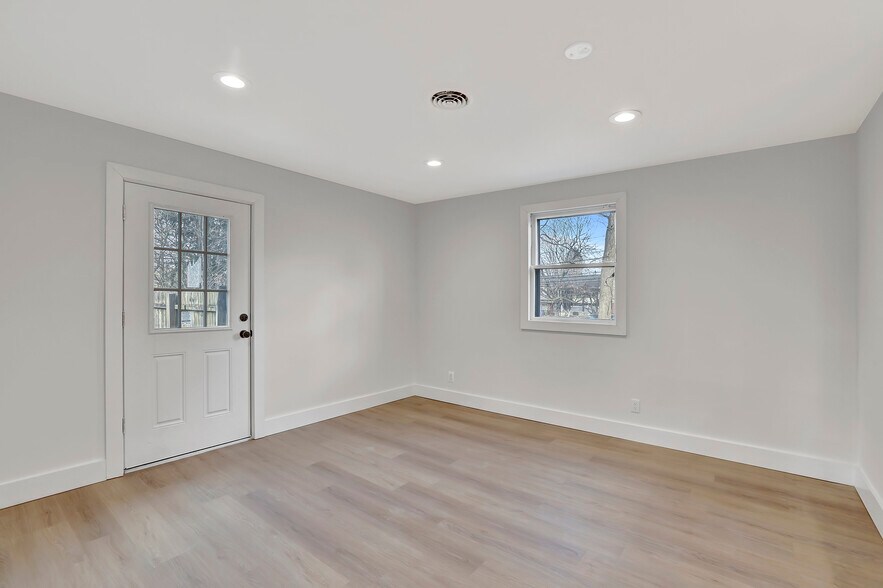 More Photos Of 2306 Church Rd, Cherry Hill Medical For Sale