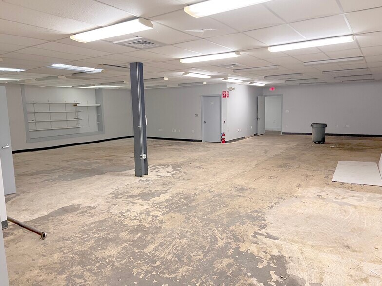More Photos Of 3-17 James St, New Haven Warehouse For Lease