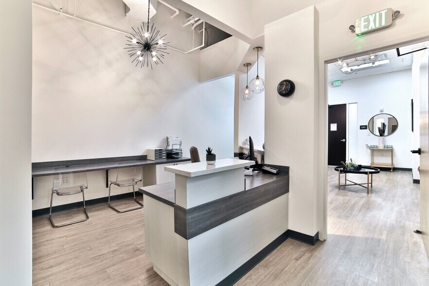 More Photos Of 6420 W Newberry Rd, Gainesville Medical For Lease