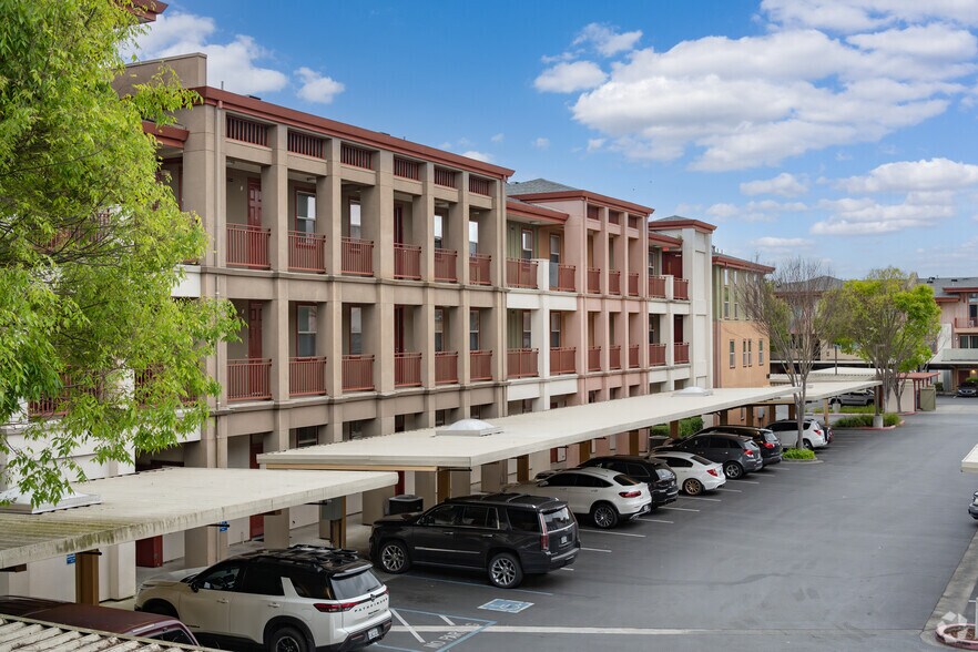 More Photos Of 965 Doubles Dr, Santa Rosa Apartments For Lease