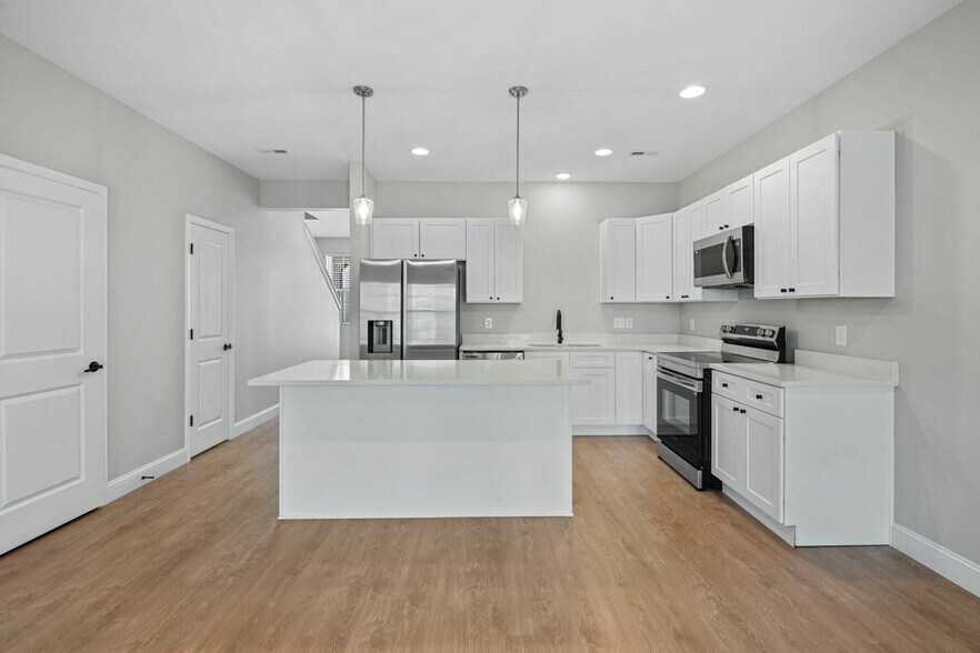 More Photos Of 4109 Pleasant Ridge Rd, Knoxville Apartments For Sale