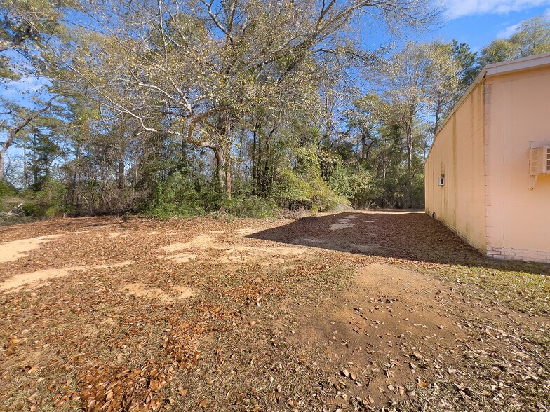 More Photos Of 6001 Buena Vista Rd, Columbus Religious Facility For Sale