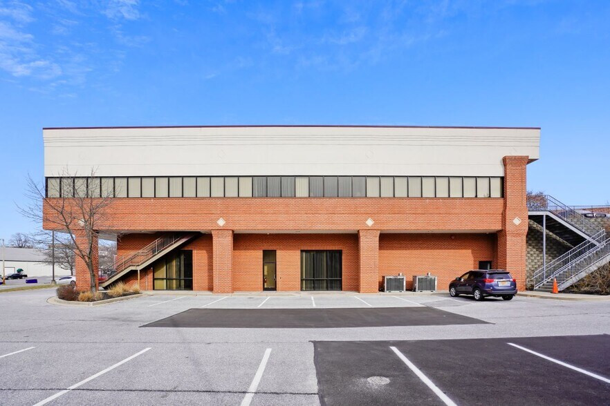 More Photos Of 531 Old Westminster Pike, Westminster Office Residential For Sale