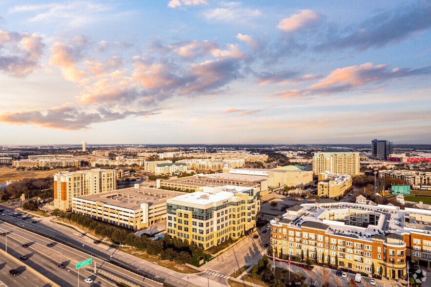 More Photos Of 2600 N Dallas Pky, Frisco Office For Lease