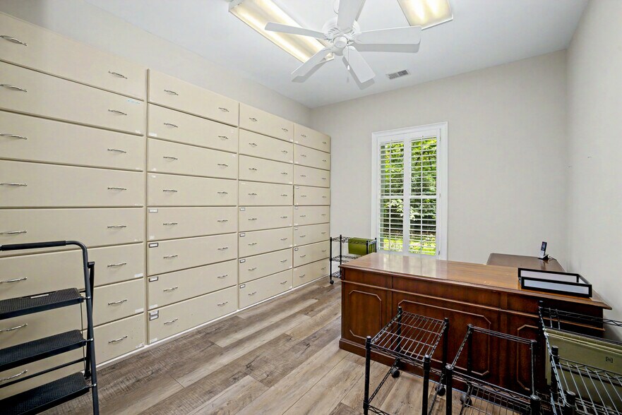 More Photos Of 195 N Jeff Davis Dr, Fayetteville Office Residential For Sale