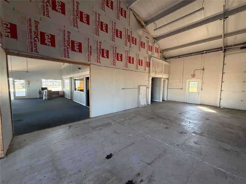More Photos Of 3060 Placida Rd, Englewood Flex For Sale