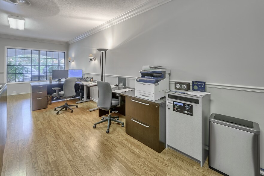 More Photos Of 390 Tequesta Dr, Jupiter Office For Lease