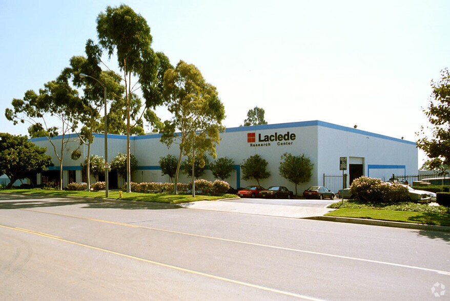 More Photos Of 2030 E University Dr, Rancho Dominguez Warehouse For Lease