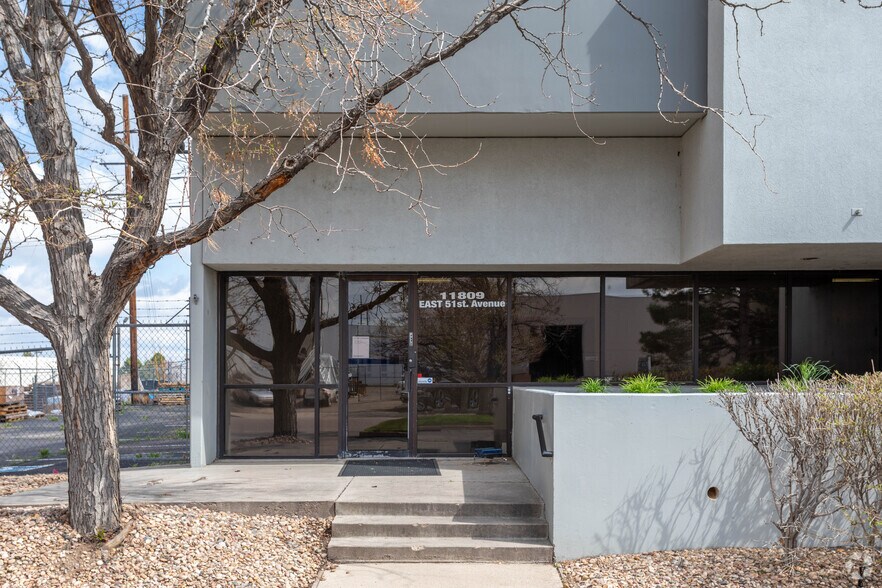 More Photos Of 11809-11839 E 51st Ave, Denver Warehouse For Lease