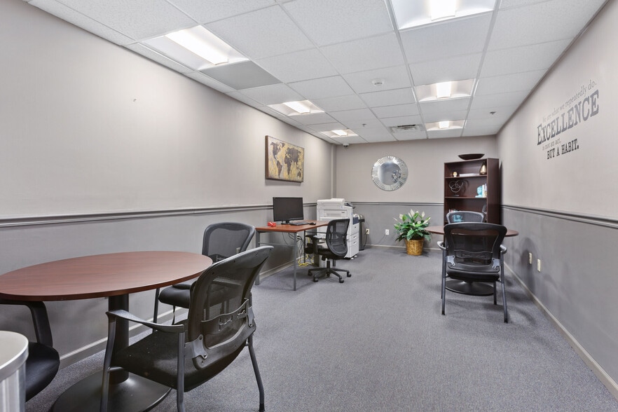 More Photos Of 301 Chestnut St, Harrisburg Apartments For Lease