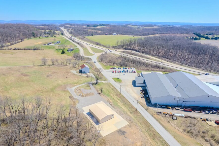 More Photos Of 651 E Pittsburgh St, Greensburg Warehouse For Lease