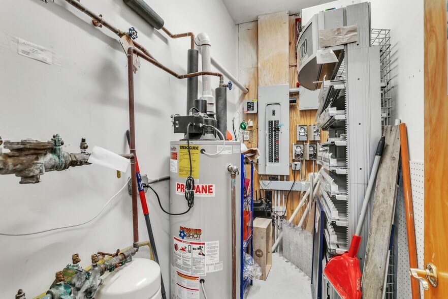 More Photos Of 103 Main St, Somers Freestanding For Sale